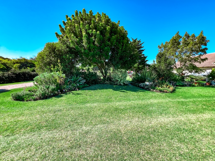 4 Bedroom Property for Sale in Keurbooms River Western Cape